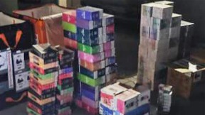 Zaplenjeno 1.300 vejp cigareta